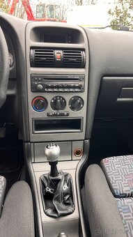 Opel Astra Coupé Turbo - 10