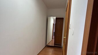 Na prenájom veľký podkrovný 2 izbový byt, balkón, Františkán - 10