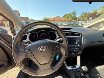 Kia Ceed SW 1,6 GDi Strieborná edícia - 10