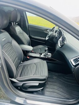 Kia Ceed SW GT Line - 10