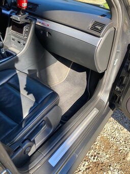 Audi a4 b7 2.0 TDi 125kw quattro - 10