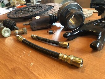 Gaz 69 predám nové stierače a iné. - 10