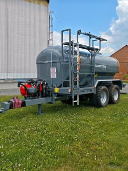 Cisterna na DAM - 10