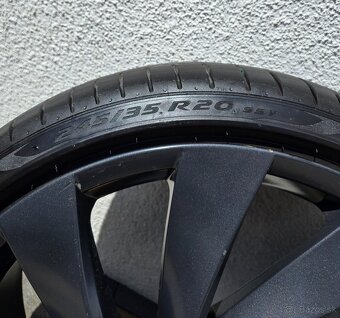 Letné 5x112 VW Rosario Pirelli P Zero 245/35 R20 DOT1823 - 10