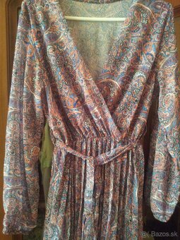 Nove talianske saty 2 x - 10