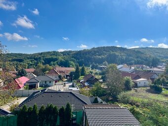 Novostavba RD, pozemok 1366m2, 5-izb., dvojgaráž, 2 kúpeľne - 10
