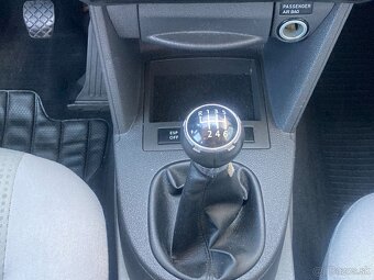 VOLKSWAGEN CADDY MAXI 2,0TDi 7míst - 10