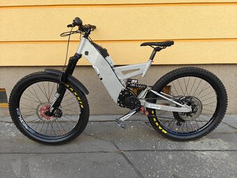 LMX 64 , 3kW, 1200Wh batt - 10