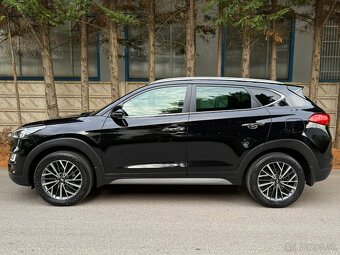 HYUNDAI TUCSON 1.6 T-GDI STYLE 130kW / SK AUTO / 1.MAJITEĽ - 10