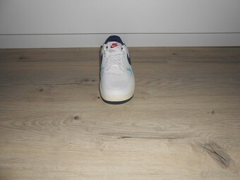 Predam nove damske original tenisky znacky NIKE GAMMA FORCE - 10