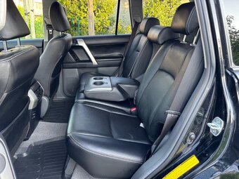 Toyota Landcruiser J150 - 10