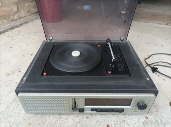 LP platne +gramofon+rádio - 10