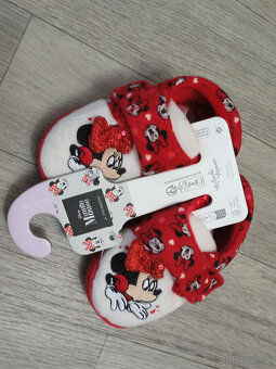 Mäkké teplé papučky Disney Minnie Mouse veľkosť 22 - 10