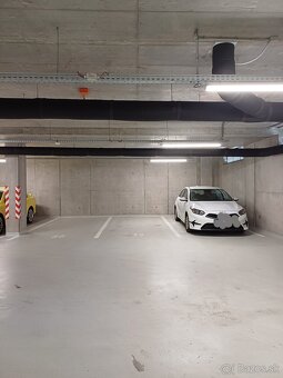 Predaj vnútorné parkovanie Ovocné Sady pri letisku - 10