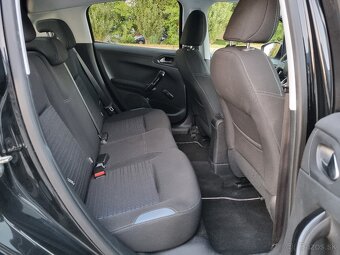 ===Peugeot 208=== - 10