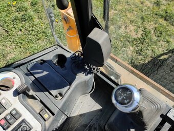 Traktorbagr JCB 2CX 4WS - 10