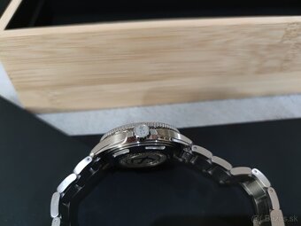 Chistopher Ward Automatic - 10