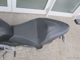 Aprilia Tuono 125 - 10