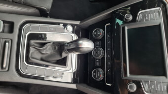 Volkswagen Passat 2.0 TDI BMT Highline DSG - 10