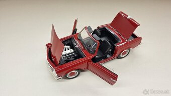 1:18 MERCEDES-BENZ PAGODA 280 SL CABRIO - 10