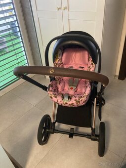 Cybex Priam - 10