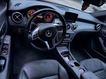 Mercedes-Benz CLA 220CDi AMG - 10
