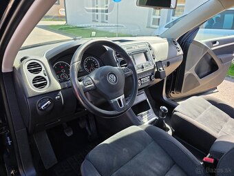 VOLKSWAGEN TIGUAN 2.0CRTDI 103KW 4X4 NAVI,XENON,PANORAMA.. - 10