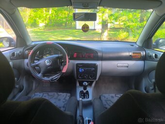 ŠKODA OCTAVIA 1 1.4 16V - 10