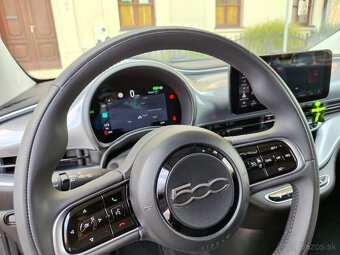 Fiat 500e Dolcevita 3+1 by Bocelli (42kWh) - 10