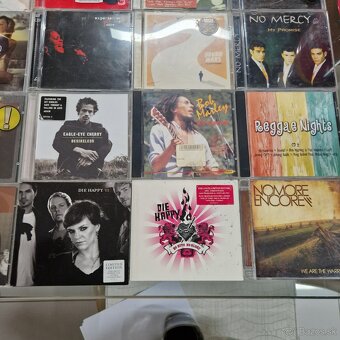 CD-čka...TAKE THAT,CAUGHT IN THE ACT,BACKSTREET BOYS.... - 10