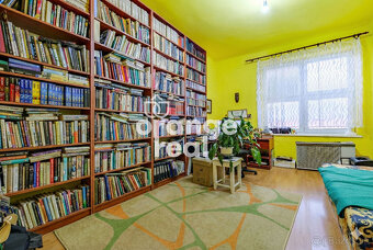 Priestranný tehlový staromestský byt na Czambelovej ulici so - 10