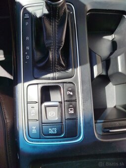 Kia Sorento 2.2 ,147kw, rok 2018, 109000km - 10