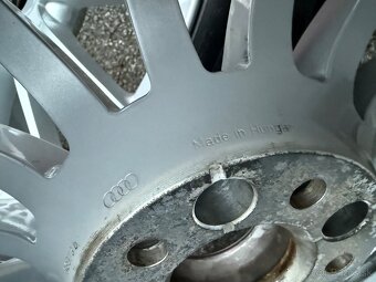ORIGINAL ZIMNÁ SADA AUDI R17 + pneu 225/50 R17 - 10