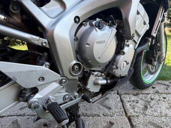 YAMAHA FZ6 FAZER - 10