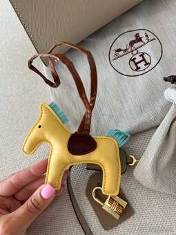 Hermes kelly mini kabelka béžová - 10