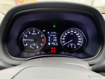 Hyundai i30 combi 1,5 benzín 2022 v záruke - 10