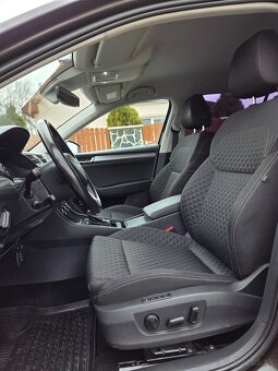 Škoda Superb 2.0TDI DSG - 10