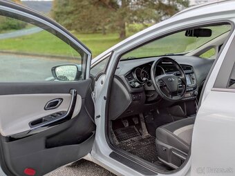 Kia Ceed SW 1.6 CRDi 100 kW136k Gold - 10