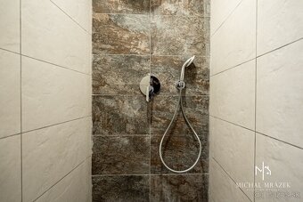 REZERVOVANÉ Ponúkame Vám exkluzívne na predaj rodinný dom na - 10