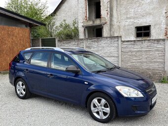 Kia Cee´d SW 1.4 CVVT 16V EX - 10