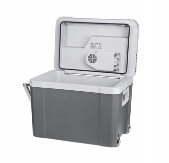 Predám chladničku na 12v/230v - 10