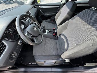 Škoda Octavia Combi 1.6 tdi Navi - 10