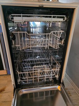 Kuchynská linka + spotrebiče - 10