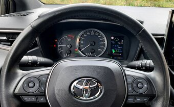 Predám Toyota Corolla 1.8 Hybrid e-CVT Comfort, 72kW, A/T - 10