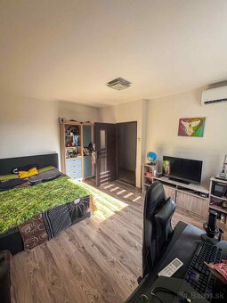 5 izbový rodinný dom - Tešedíkovo - 10