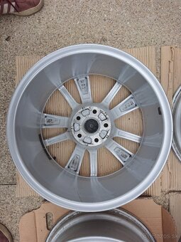 Škoda Trius R17 5x112 - 10