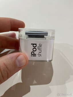 iPod Shuffle 2GB - 10