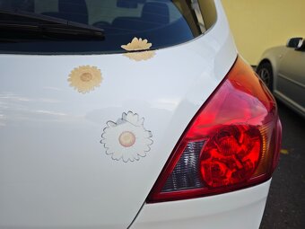 Kia Ceed 2010 1.4 benzín 66kW 3 dverová - 10