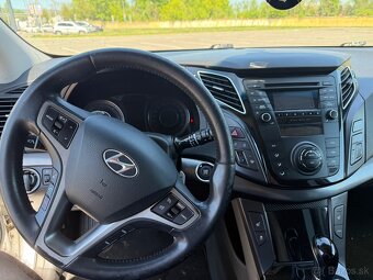 Hyundai i40 - 10