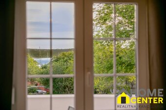 Atraktívna vila /230 m²/ s bazénom a záhradou, ISTRIA, ostro - 10